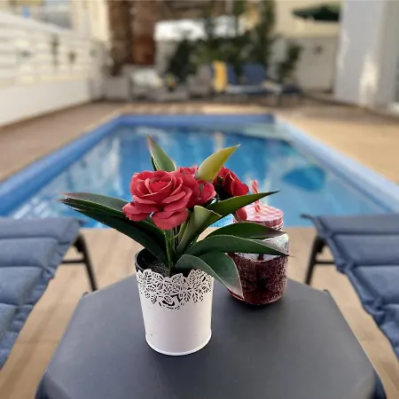 Kalimera Villa