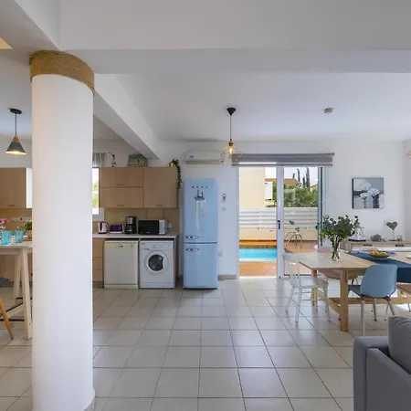 Kalimera Villa